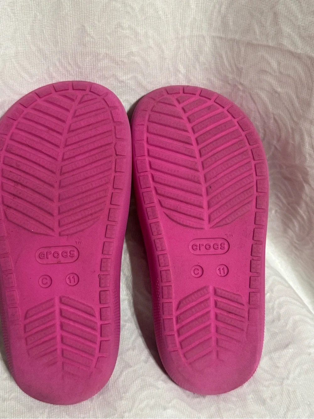 CROCS girls slip